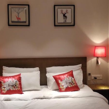 Hotel Le Lotus Grand Kakarmatha Luaran gambar