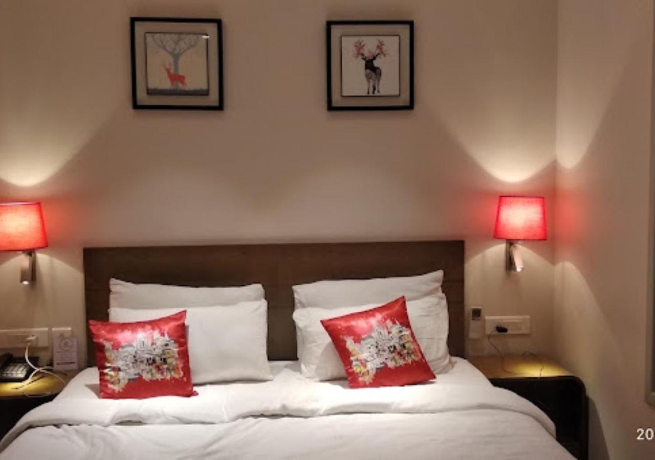 Hotel Le Lotus Grand Kakarmatha Luaran gambar