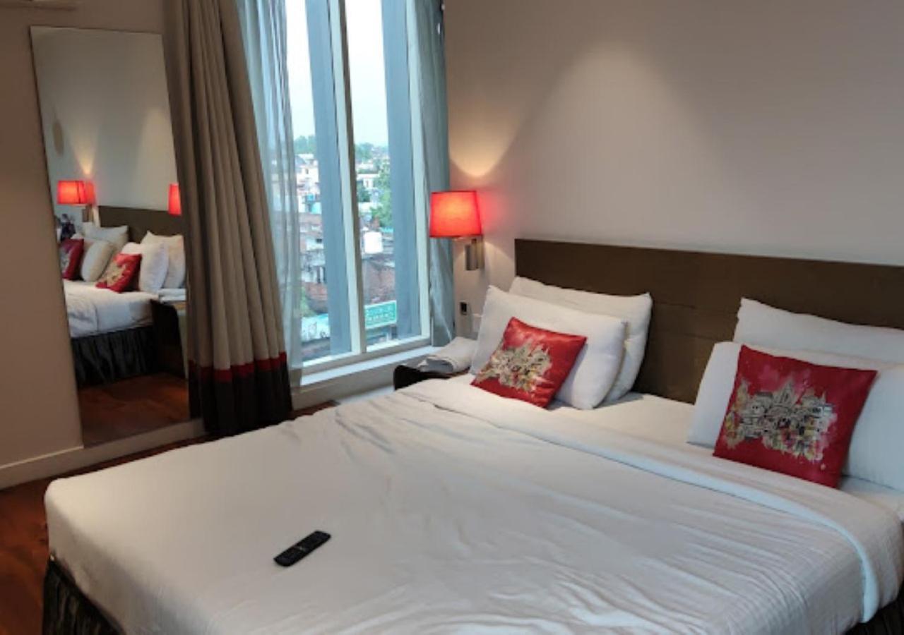 Hotel Le Lotus Grand Kakarmatha Luaran gambar
