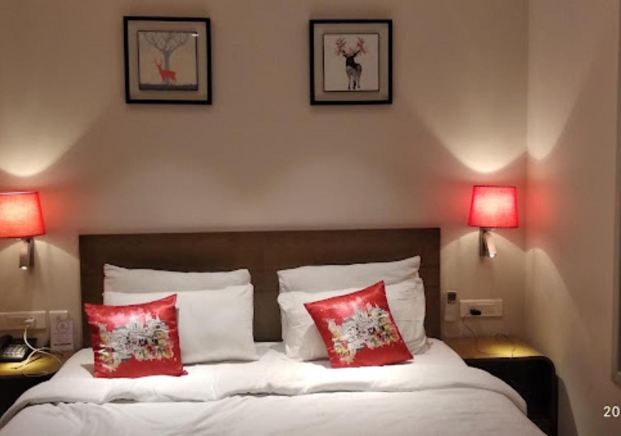 Hotel Le Lotus Grand Kakarmatha Luaran gambar