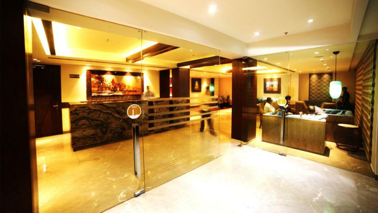 Hotel Le Lotus Grand Kakarmatha Luaran gambar