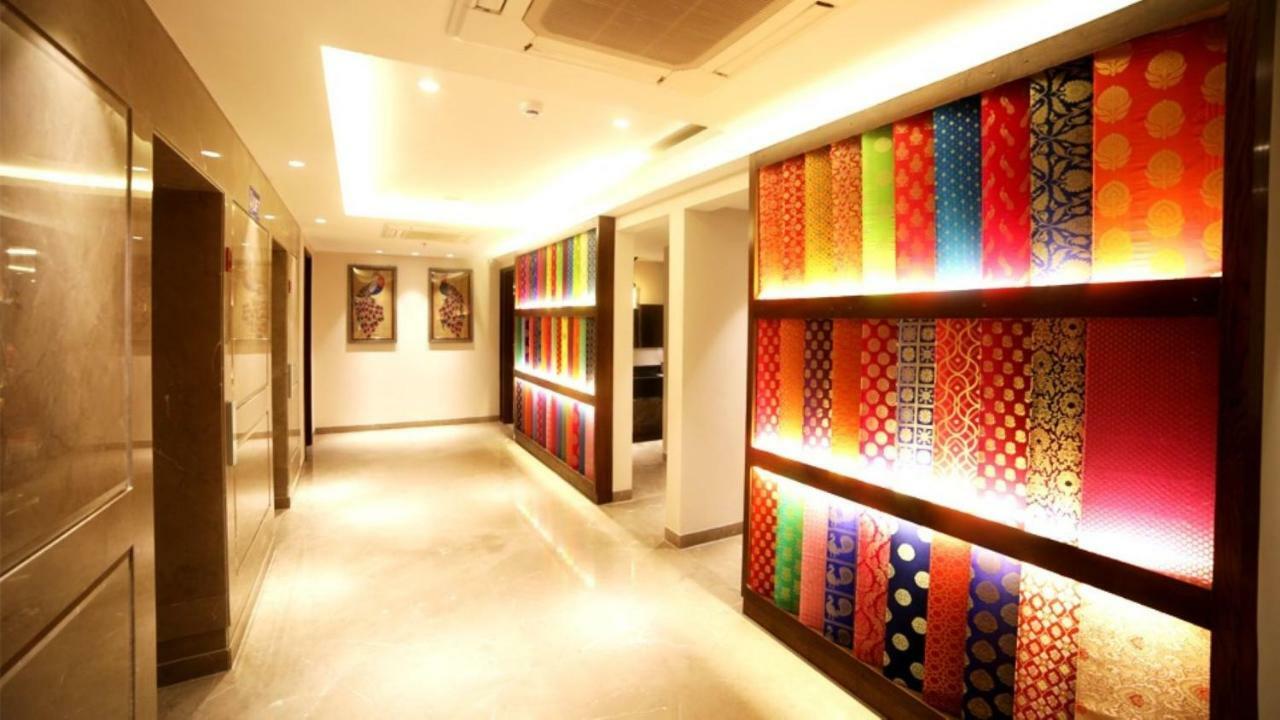 Hotel Le Lotus Grand Kakarmatha Luaran gambar