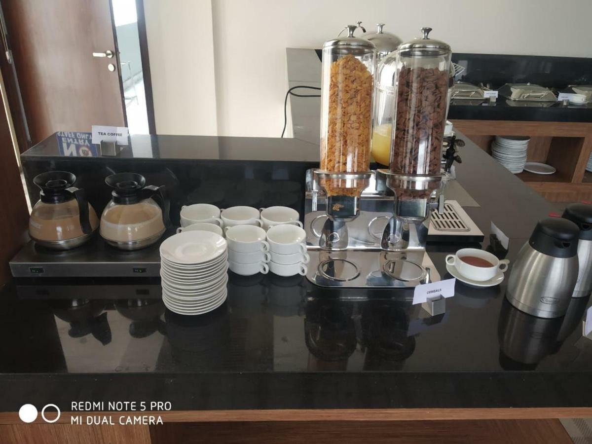 Hotel Le Lotus Grand Kakarmatha Luaran gambar