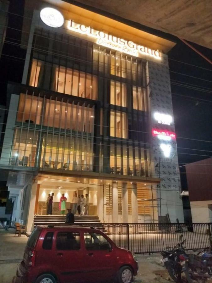 Hotel Le Lotus Grand Kakarmatha Luaran gambar